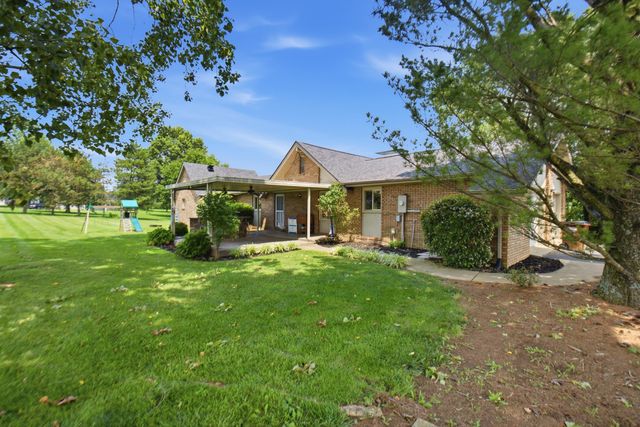 213 Augusta Drive, Georgetown, KY 40324