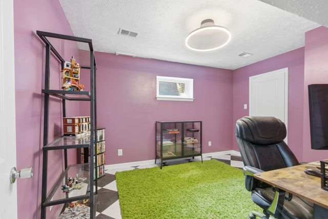213 Augusta Drive, Georgetown, KY 40324