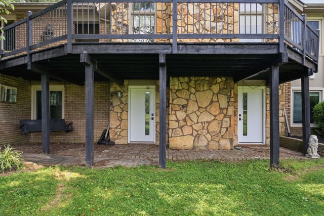 213 Augusta Drive, Georgetown, KY 40324
