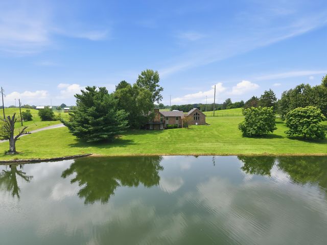 213 Augusta Drive, Georgetown, KY 40324