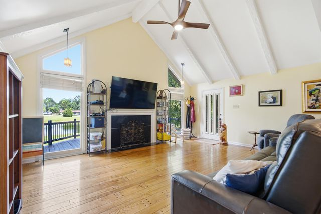 213 Augusta Drive, Georgetown, KY 40324
