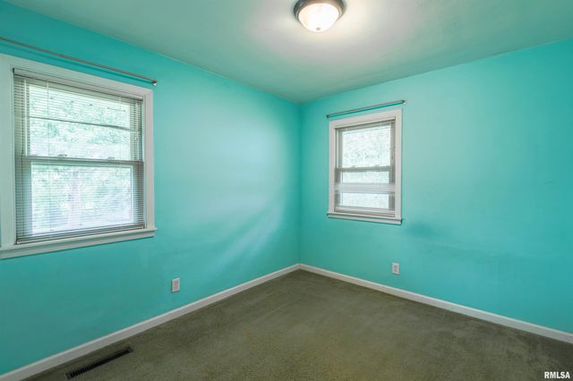 124 SHEFFIELD Road, Groveland, IL 61535
