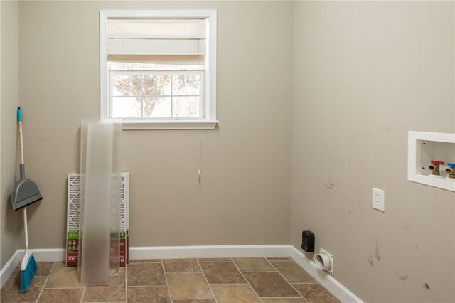 4125 Mulligan Circle, Blackshear, GA 31516