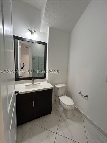 9883 W 34th Ln 9883, Hialeah, FL 33018