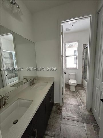 9883 W 34th Ln 9883, Hialeah, FL 33018