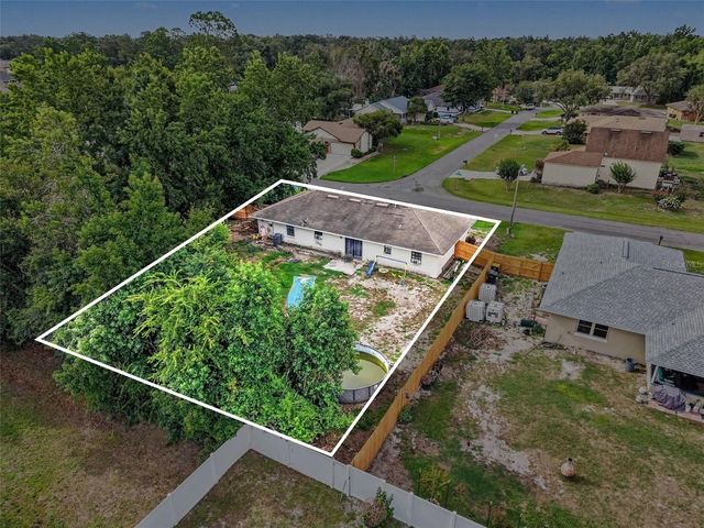 2435 PARKLAND DRIVE, Lakeland, FL 33811
