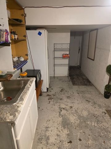 12026 S State Street, Chicago, IL 60628