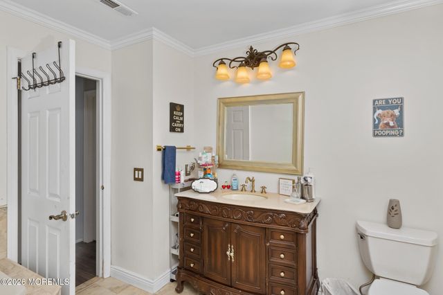 232 Century Way, Manalapan, NJ 07726