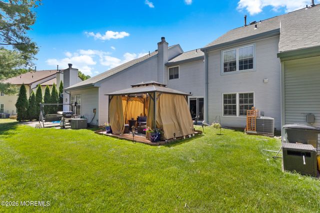232 Century Way, Manalapan, NJ 07726
