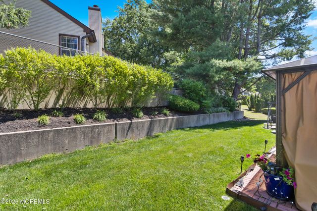 232 Century Way, Manalapan, NJ 07726