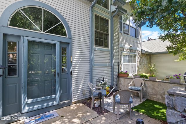 232 Century Way, Manalapan, NJ 07726