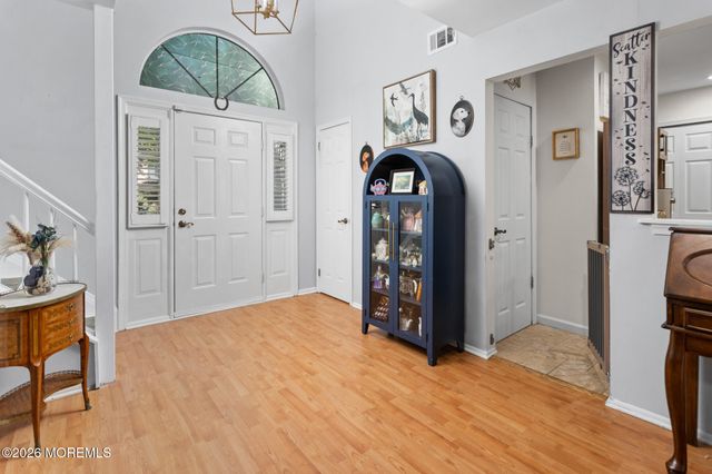 232 Century Way, Manalapan, NJ 07726