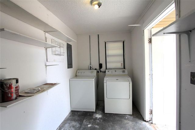 5647 20TH STREET, Zephyrhills, FL 33542