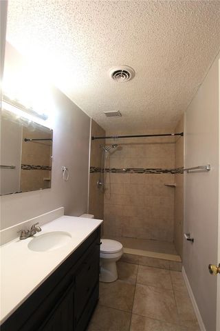 5647 20TH STREET, Zephyrhills, FL 33542