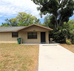 5647 20TH STREET, Zephyrhills, FL 33542