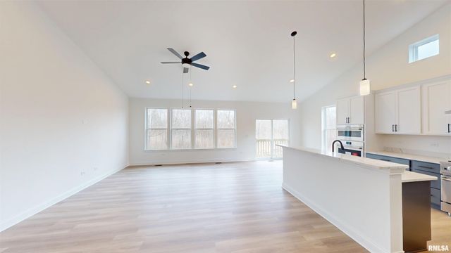 Lot 15 Faiths Way, Bettendorf, IA 52722