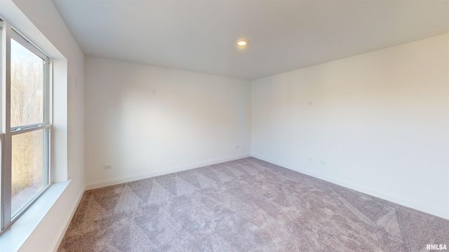 Lot 15 Faiths Way, Bettendorf, IA 52722