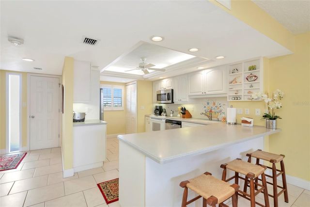6480 MIDNIGHT PASS ROAD 503, Sarasota, FL 34242