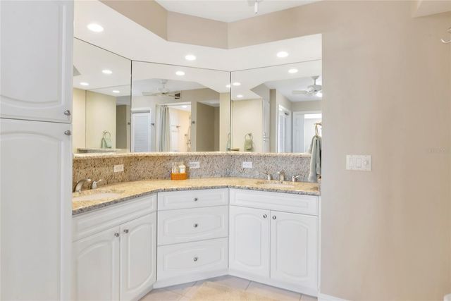 6480 MIDNIGHT PASS ROAD 503, Sarasota, FL 34242