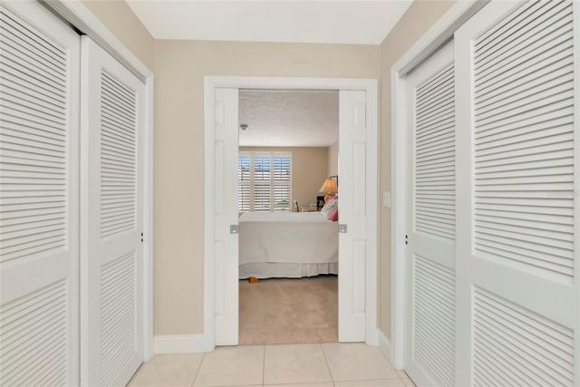 6480 MIDNIGHT PASS ROAD 503, Sarasota, FL 34242