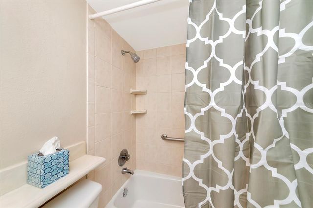 6480 MIDNIGHT PASS ROAD 503, Sarasota, FL 34242