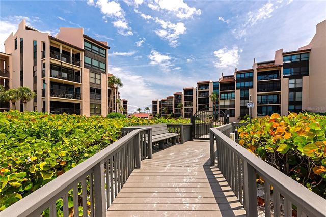 6480 MIDNIGHT PASS ROAD 503, Sarasota, FL 34242