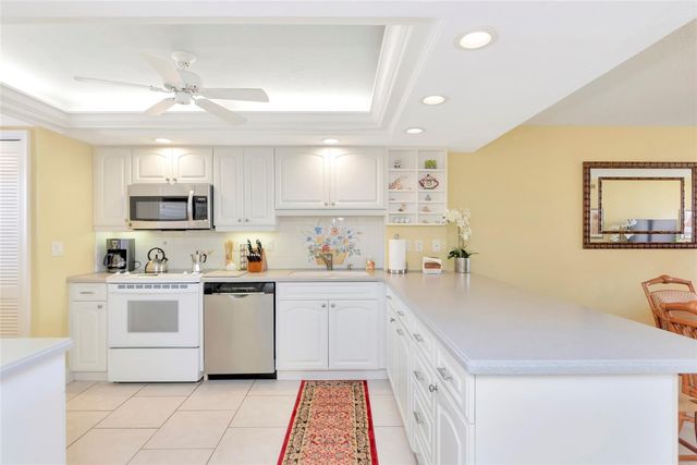 6480 MIDNIGHT PASS ROAD 503, Sarasota, FL 34242