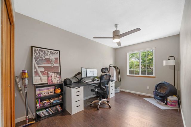 8117 W Aberdeen St, Wichita, KS 67212