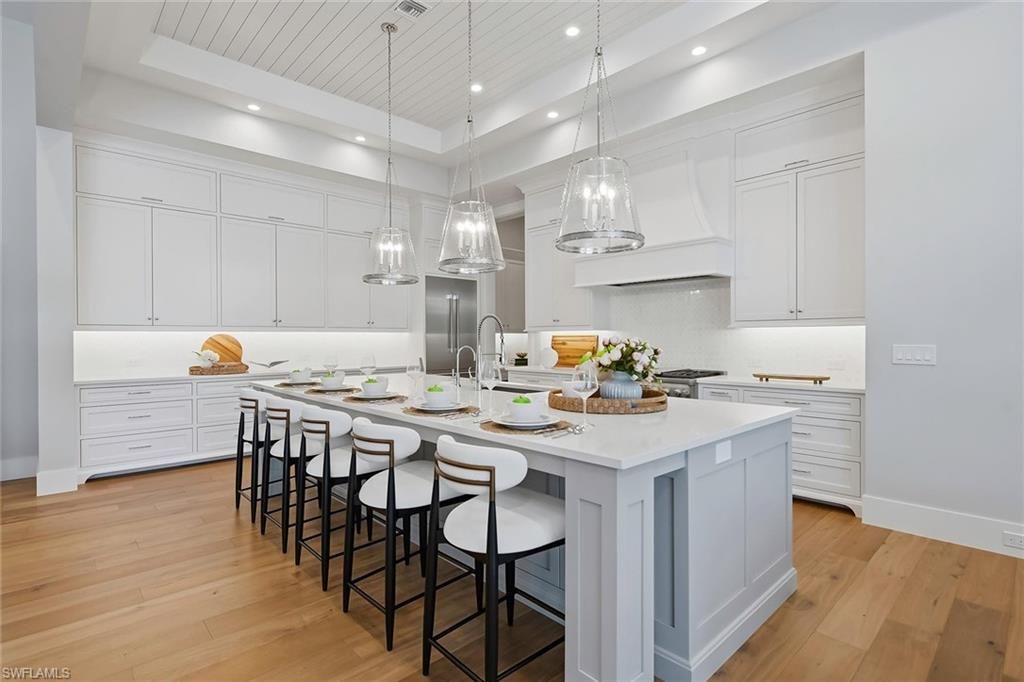 2150 Tarpon RD, NAPLES, FL 34102 — photo 3