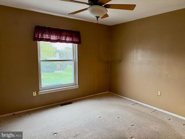 213 WHITPAIN HLS, Blue Bell, PA 19422