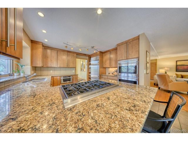 1318 Northridge Ct, Golden, CO 80401