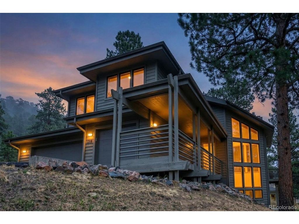 1318 Northridge Ct, Golden, CO 80401