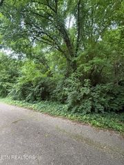 0 SW Spring Dr. Drive, Knoxville, TN 37920