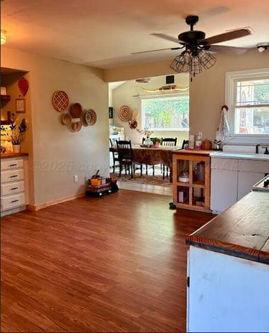 416 E Elsie Avenue, Canadian, TX 79014