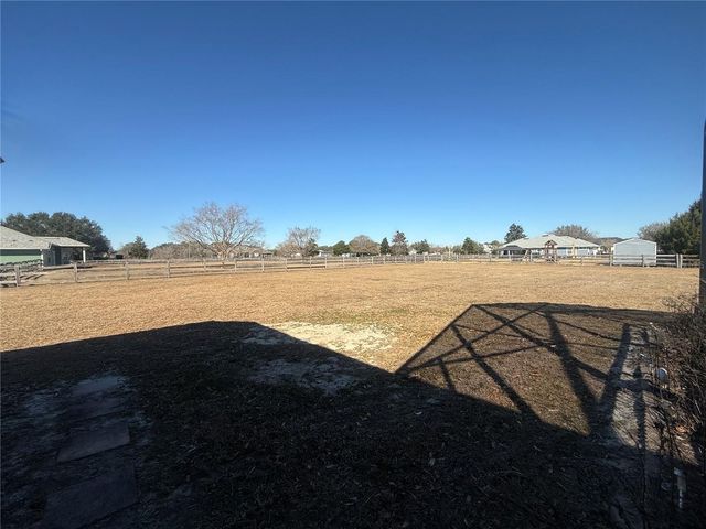 10054 SW 98 AVENUE, Gainesville, FL 32608