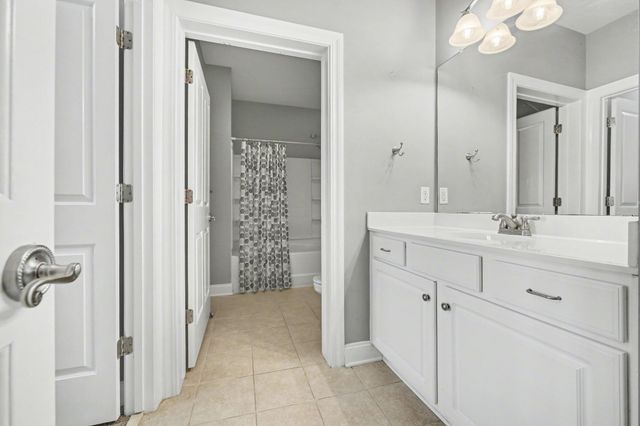 2244 Ashley Crossing Drive Unit 436, Charleston, SC 29414