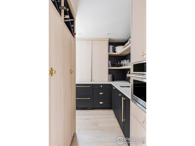 800 Kalmia Ave, Boulder, CO 80304