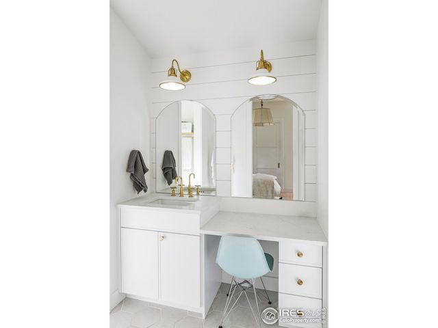 800 Kalmia Ave, Boulder, CO 80304