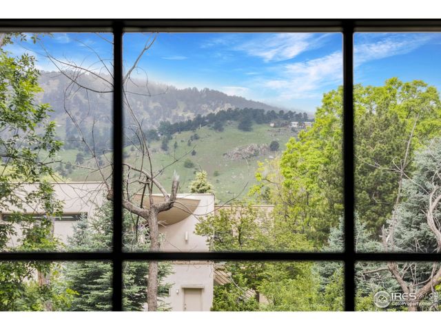 800 Kalmia Ave, Boulder, CO 80304