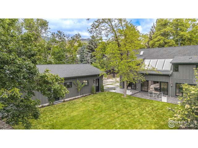 800 Kalmia Ave, Boulder, CO 80304