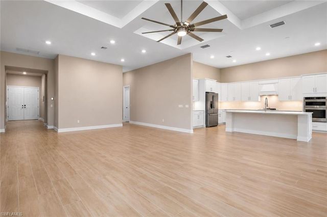 19720 Beechcrest PL, Estero, FL 33928