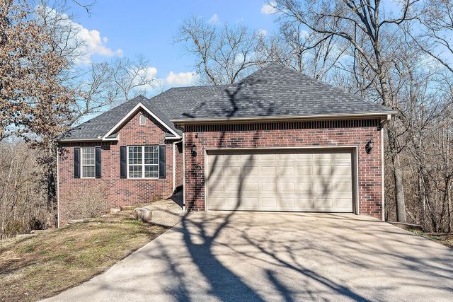 6 Burns Circle, Bella Vista, AR 72714