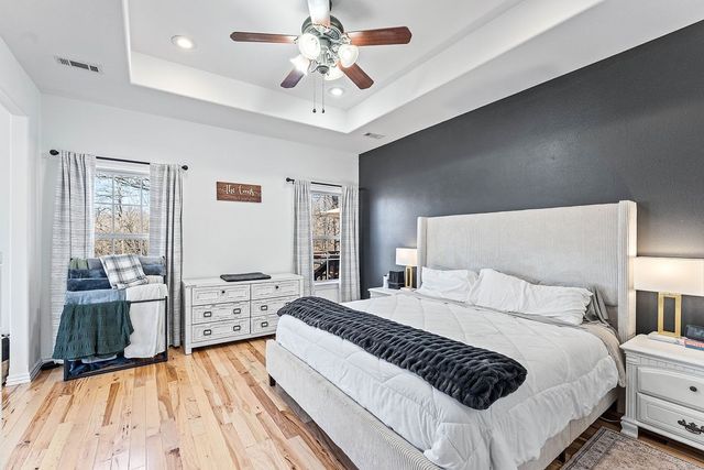 6 Burns Circle, Bella Vista, AR 72714