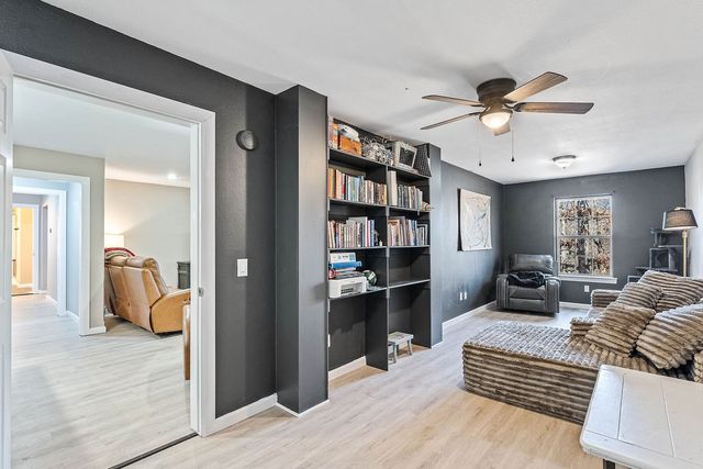 6 Burns Circle, Bella Vista, AR 72714