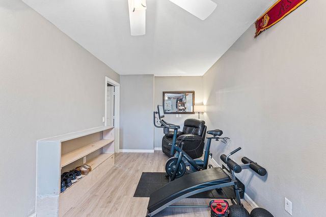 6 Burns Circle, Bella Vista, AR 72714