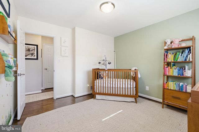 2820 ELSMORE ST, Fairfax, VA 22031