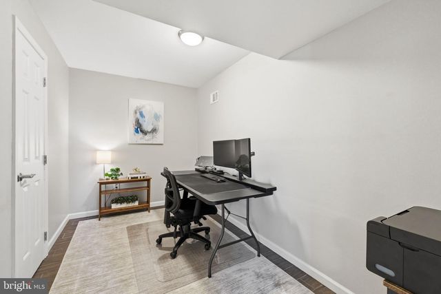 2820 ELSMORE ST, Fairfax, VA 22031