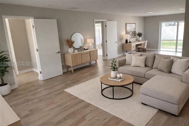 1881 NW 5th Ter 1881, Pompano Beach, FL 33060