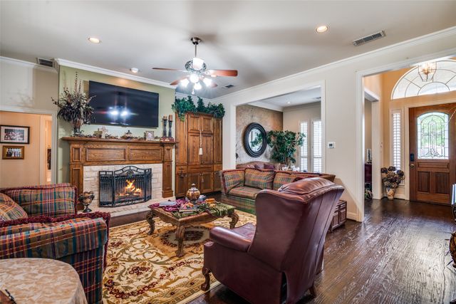 2305 Rosser Court, Rowlett, TX 75088