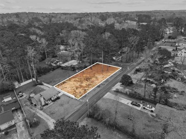 347 Laurel Lane, Stockbridge, GA 30281